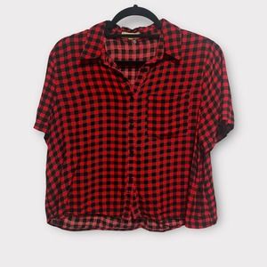 Red & black plaid cropped button down large